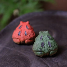 Load image into Gallery viewer, Little Horned Toad Tea Pet | Frog Clay Kungfu Mascot - 1 Pc