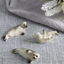 Load image into Gallery viewer, Sea Lion Chopstick Holders | Marine Mammal Ceramic Rests - 4 Pc Set