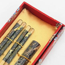 Load image into Gallery viewer, Gold Landscape Painting Chopstick and Holder Luxury Gift Set (2 pairs)