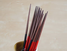 Load image into Gallery viewer, Japanese Style Dragonfly Wooden Chopsticks | Black (1 Pair)