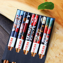 Load image into Gallery viewer, Natural Wood Bamboo Lucky Cat Chopsticks (5 pairs)