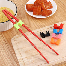 Load image into Gallery viewer, Reusable Training Chopsticks Holder Attachment for Children Beginner | 6 Pcs