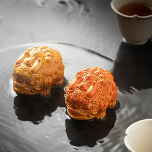 Fortune Animal Color Changing Tea Pet | Mythical Zhaocai Resin Figurine for Tea Table - 1 Pc