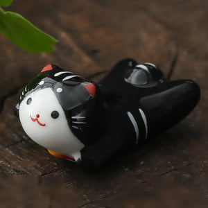 Cute Laying Cat Chopstick Rest | Ceramic Kitten Utensil Holder - 1 Pc