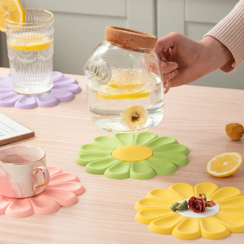 Daisy Flower Cute Coasters | Large Silicone Cup Mat for Drinks - 1 Pc