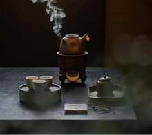 Load image into Gallery viewer, Japanese Clay Teapot with Infuser | Stove-Safe Side Handle, 390-450 ml