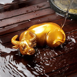 Chinese Ox Tea Pet | Resin Color Changing Cow Tea Figurine Decoration Accessory - 1 Pc