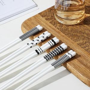 Black and White Pattern Ceramic Chopsticks | Polka Dots Bone Porcelain High Temperature Resistance - 1 Pair