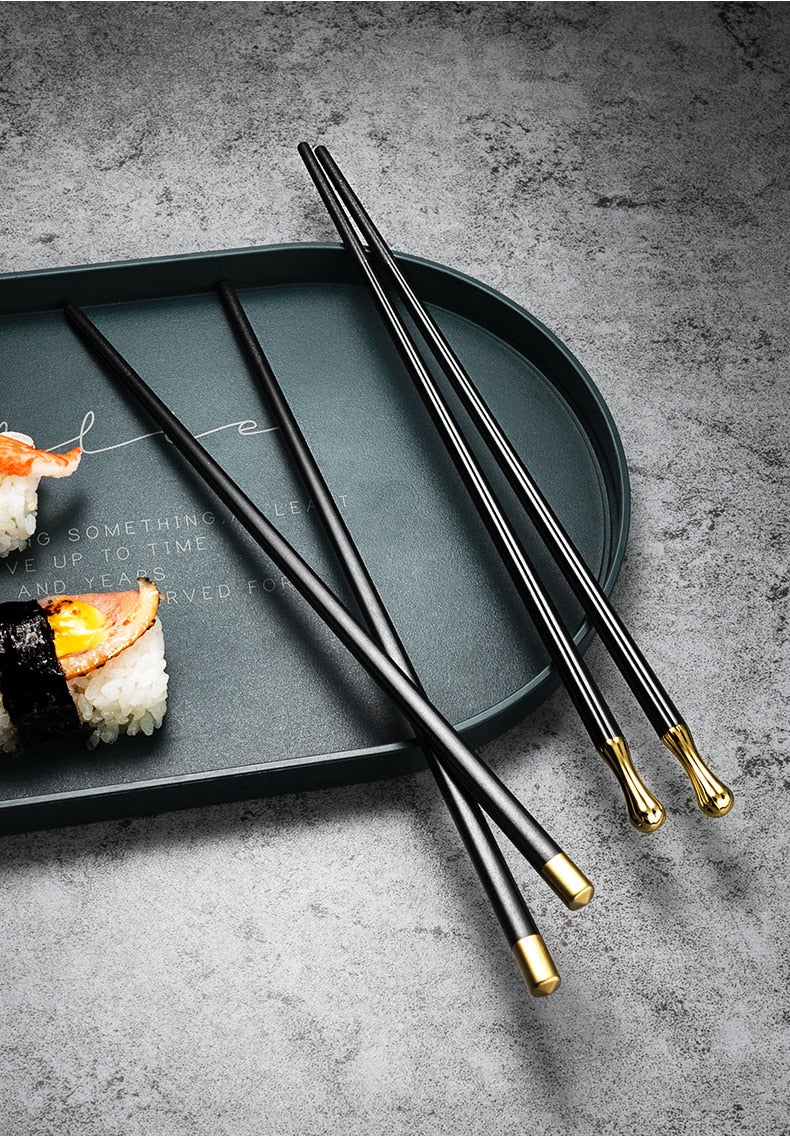 Black and Gold Japanese Luxury Reusable Metal Chopsticks Alloy Non-Slip –  Beautiful Chopsticks