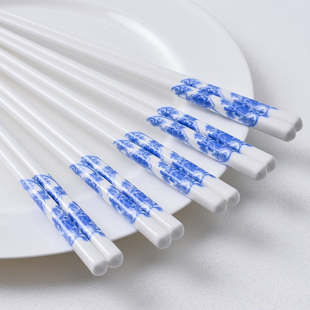 Blue and White Ceramic Japanese Style Chopsticks Bone Porcelain (4 Pairs)