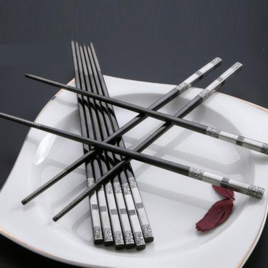 Korean Titanium Plated Stainless Steel Chopsticks | Black (1 Pair)